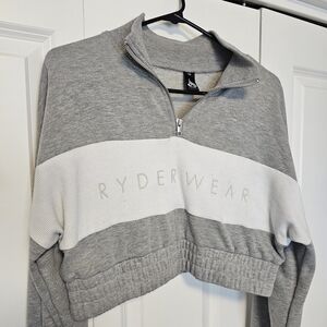Ryderwear Women's Grey and White Half-Zip Cropped Sweatshirt, Medium